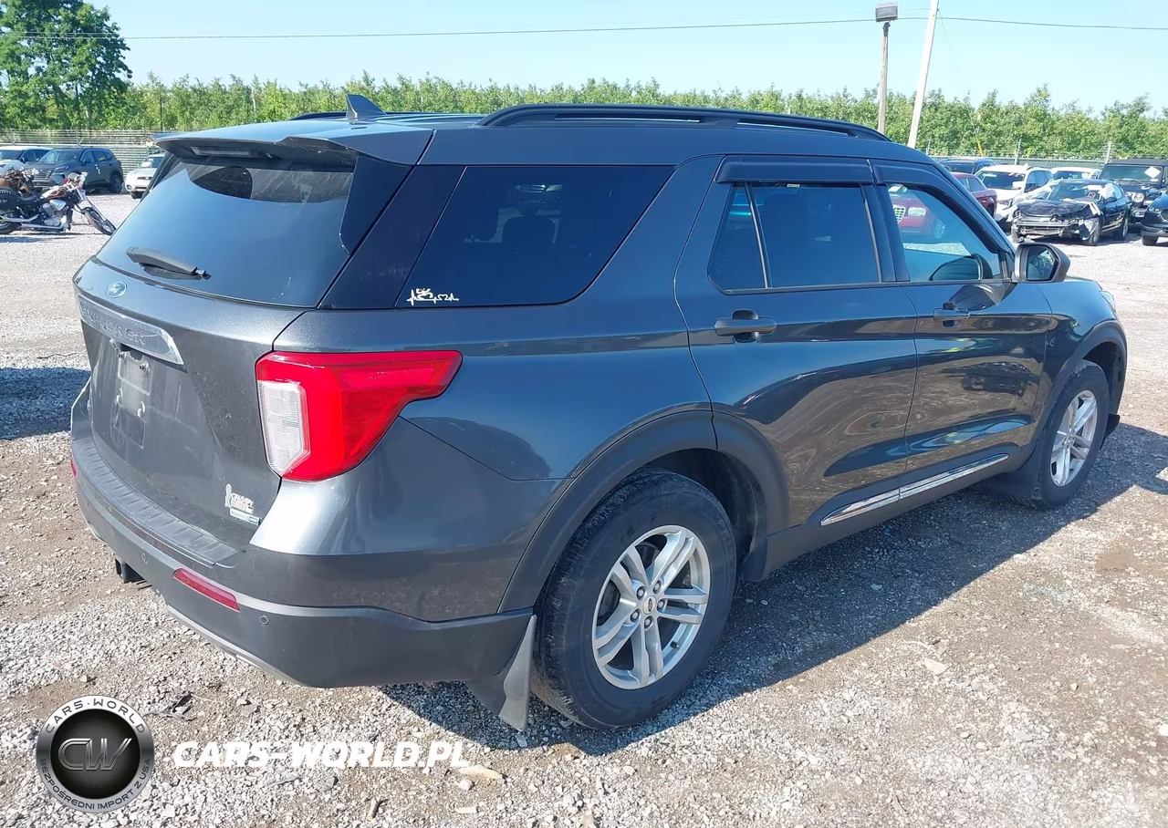 2020 Ford Explorer Xlt VIN:1FMSK8DH9LGC10881 - 4