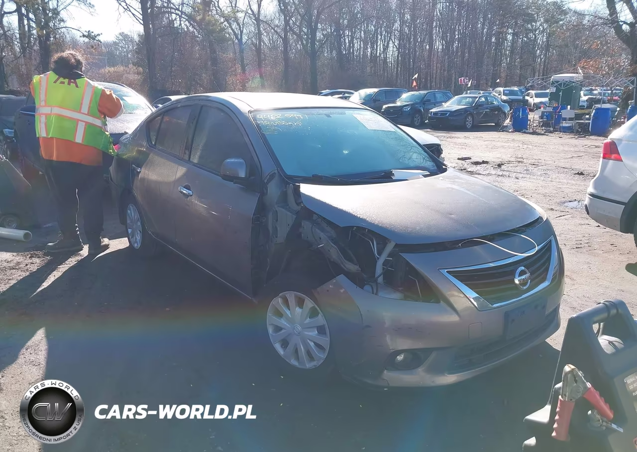 2014 Nissan Versa 1.6 Sv