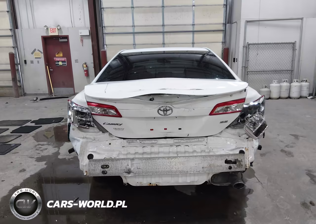 2013 Toyota Camry Se VIN:4T1BF1FK2DU638492 - 17