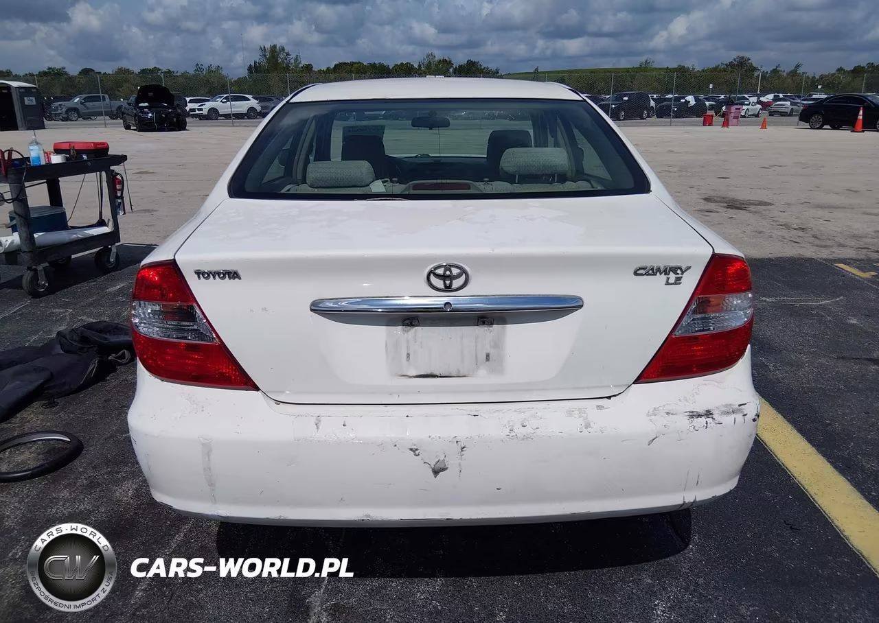 2004 Toyota Camry Le VIN:4T1BE32K34U288780 - 16