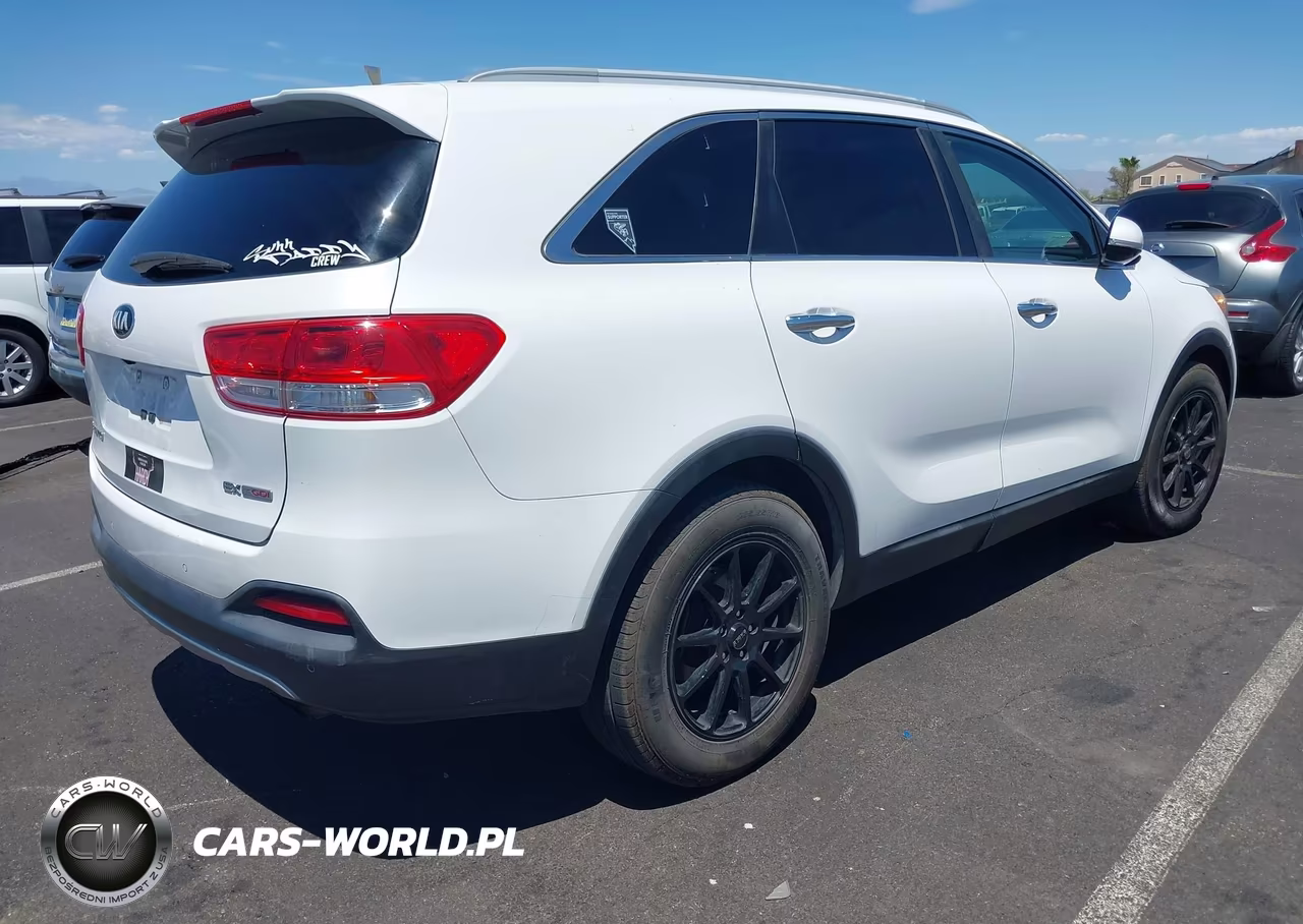 2016 Kia Sorento 2.0T Ex VIN:5XYPH4A11GG001474 - 4
