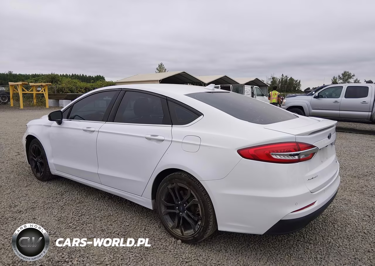 2019 Ford Fusion Se VIN:3FA6P0HD7KR179644 - 3