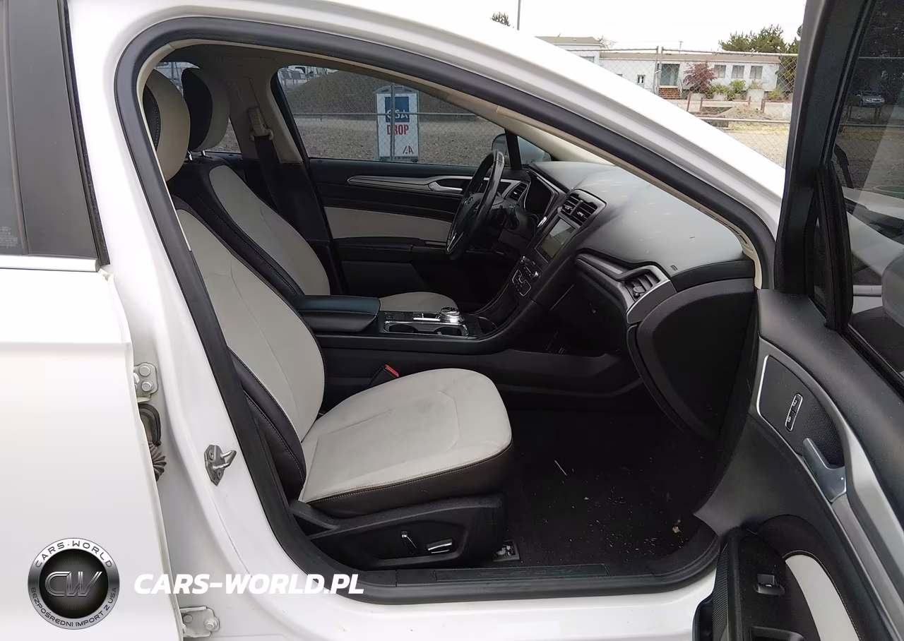 2019 Ford Fusion Se VIN:3FA6P0HD7KR179644 - 5