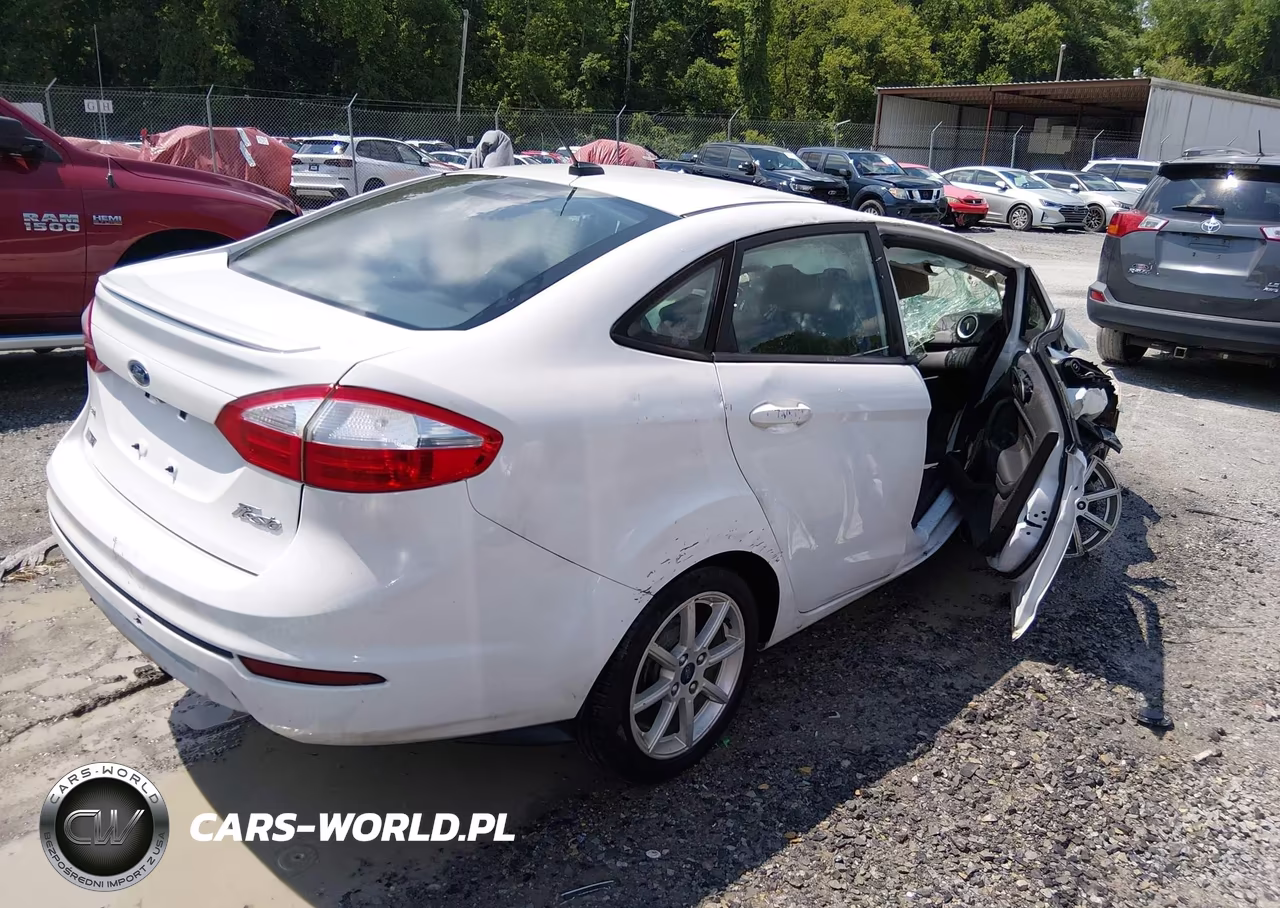 2019 Ford Fiesta Se VIN:3FADP4BJ6KM122569 - 4