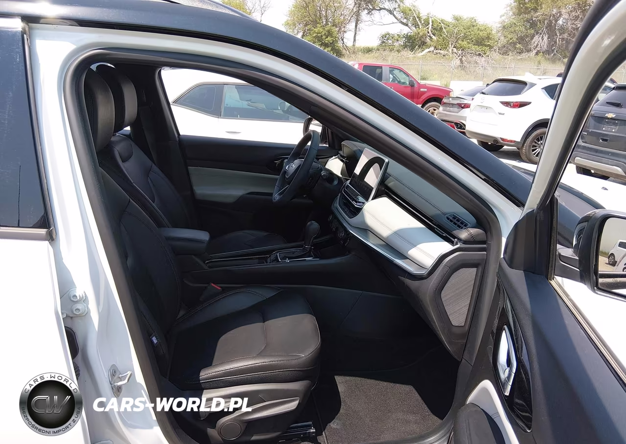 2024 Jeep Compass Limited 4X4 VIN:3C4NJDCNXRT116243 - 5