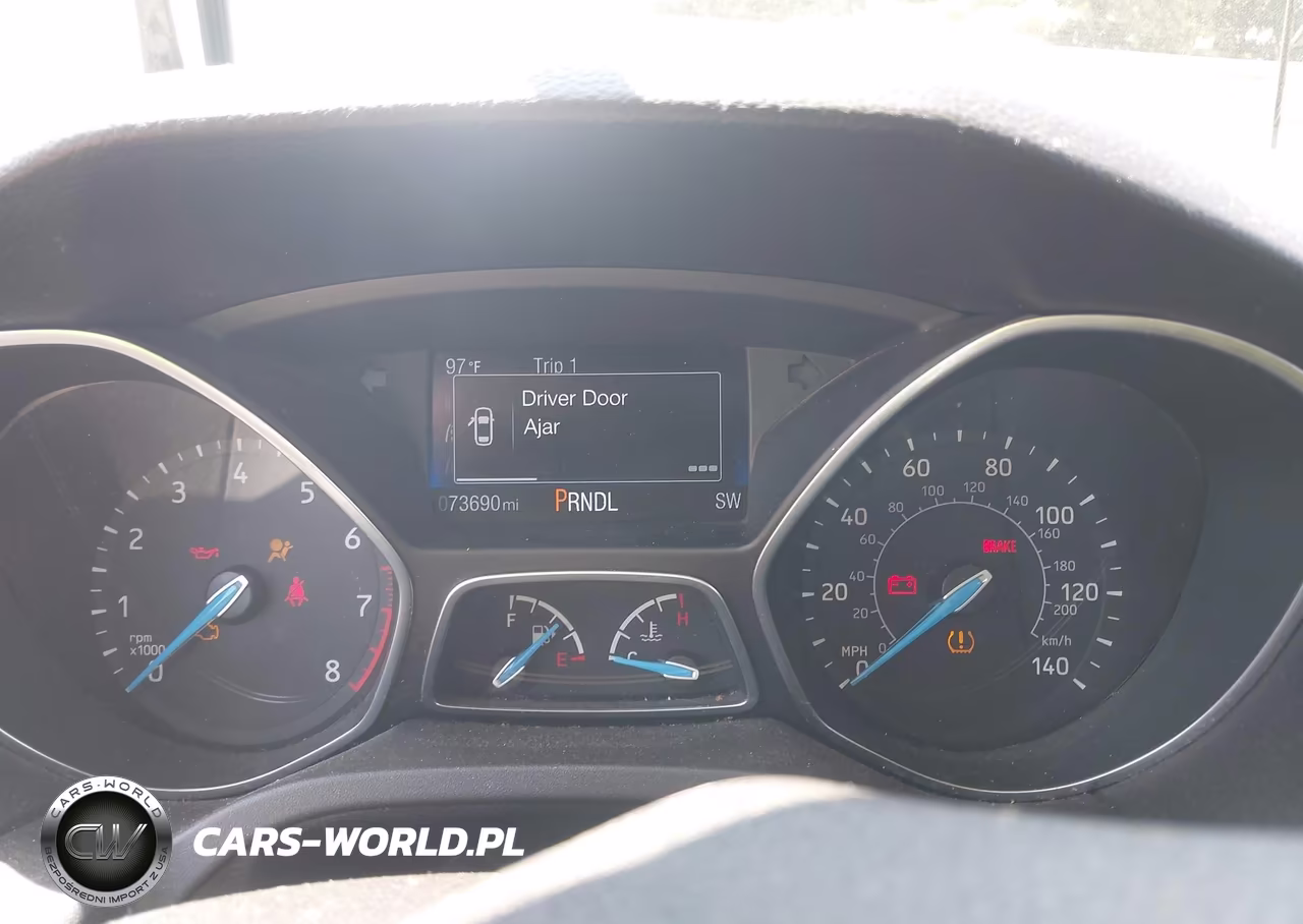 2016 Ford Focus Se VIN:1FADP3F2XGL354484 - 7