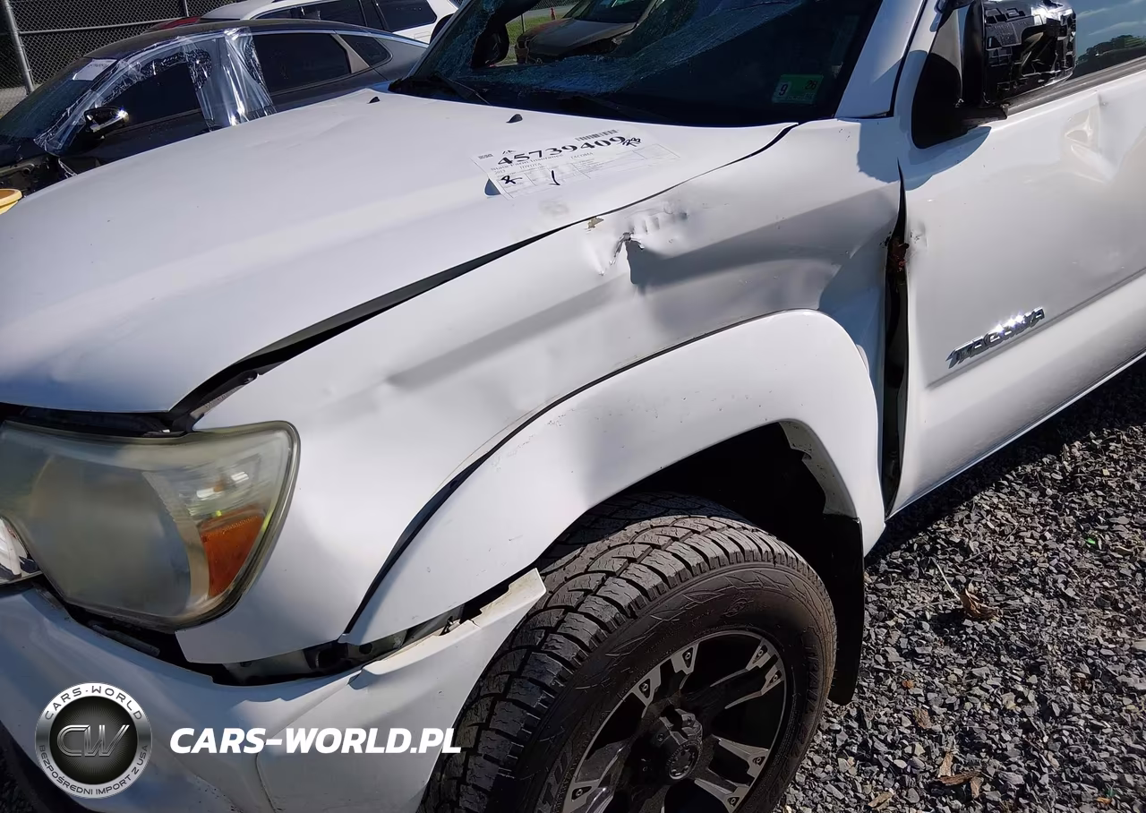 2013 Toyota Tacoma Base V6 VIN:3TMLU4EN9DM111033 - 17