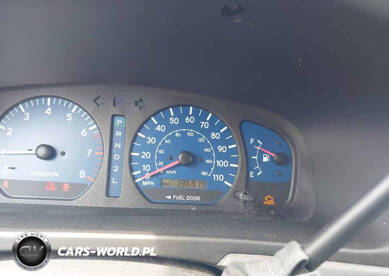 2002 Toyota Sienna Le VIN:4T3ZF13C42U485999 - 7