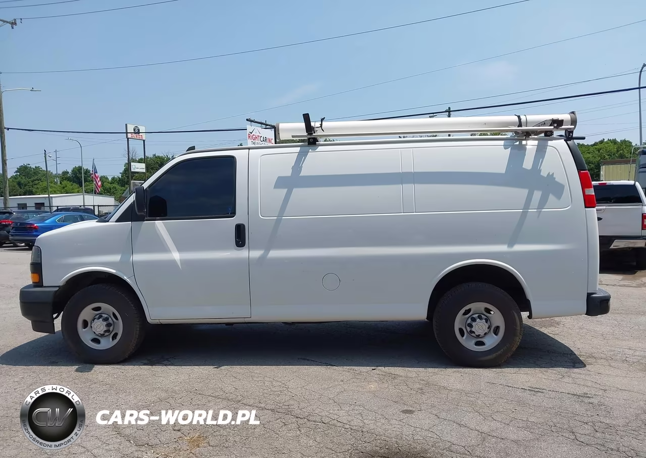 2019 Chevrolet Express 2500 Work Van VIN:1GCWGAFP2K1366183 - 14