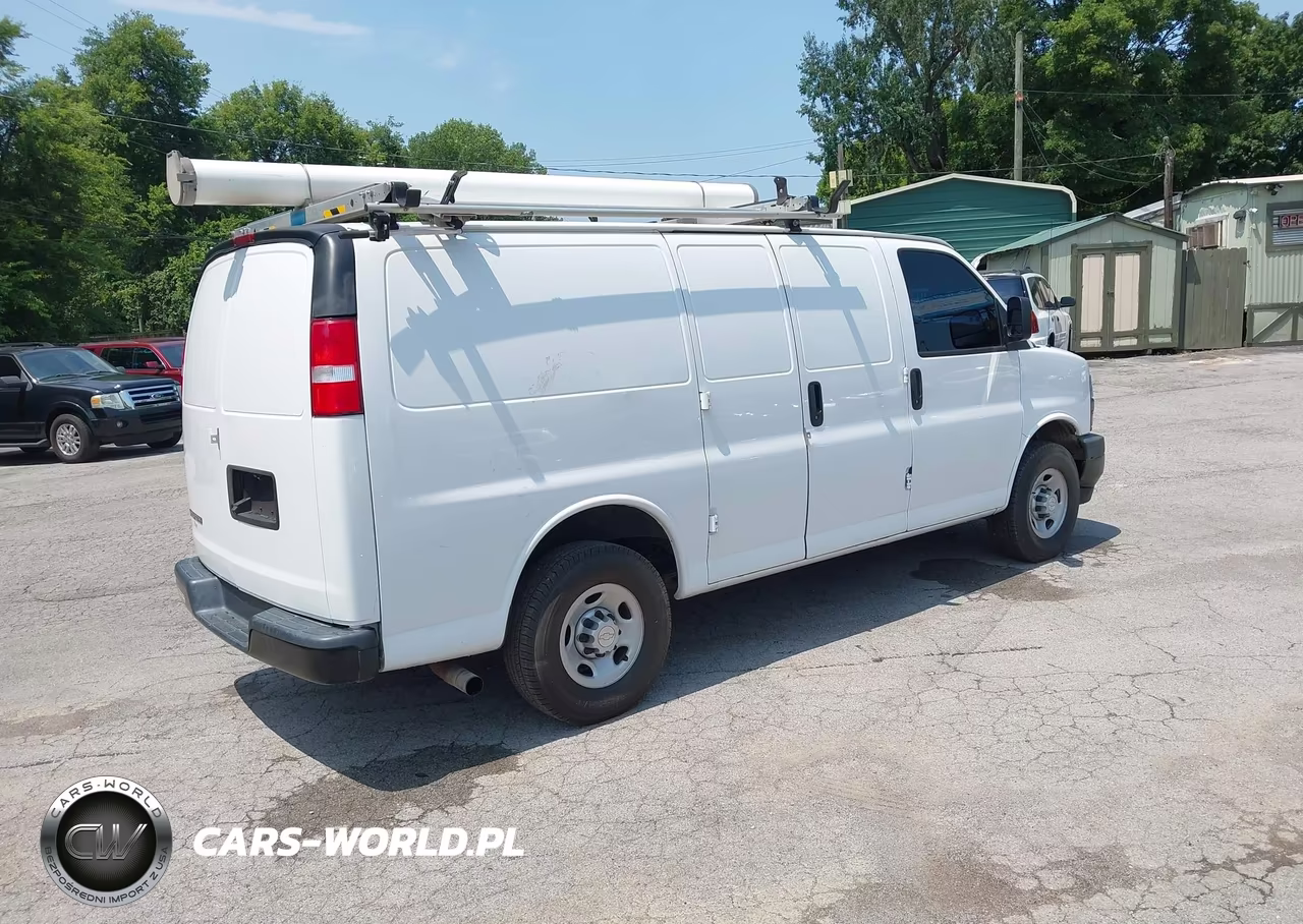 2019 Chevrolet Express 2500 Work Van VIN:1GCWGAFP2K1366183 - 4