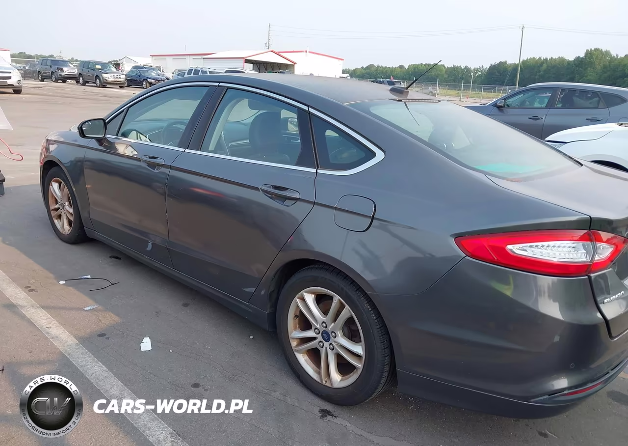 2015 Ford Fusion Se VIN:3FA6P0HD1FR236846 - 3