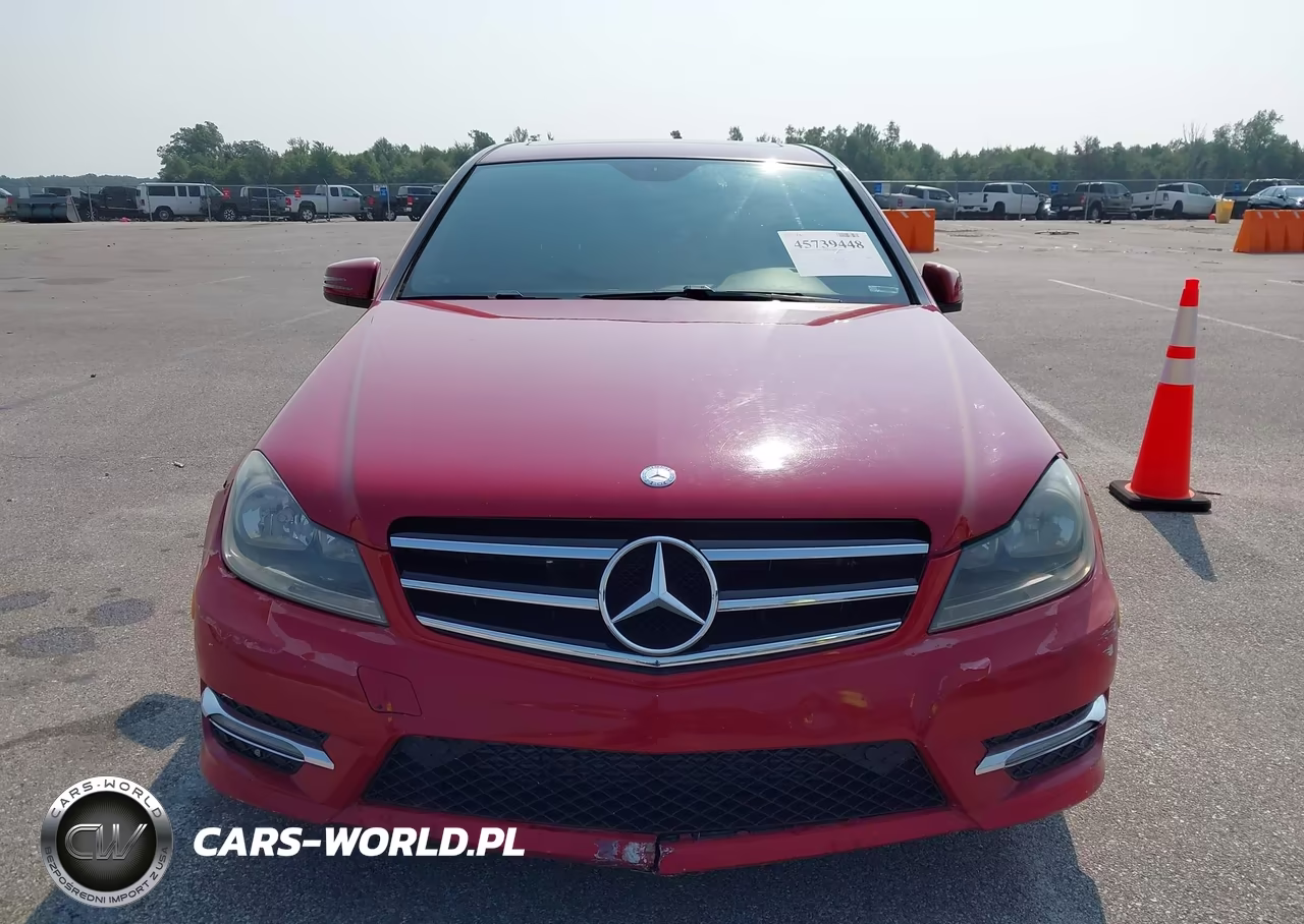 2014 Mercedes-Benz C 250 Sport VIN:WDDGF4HB5ER312043 - 12