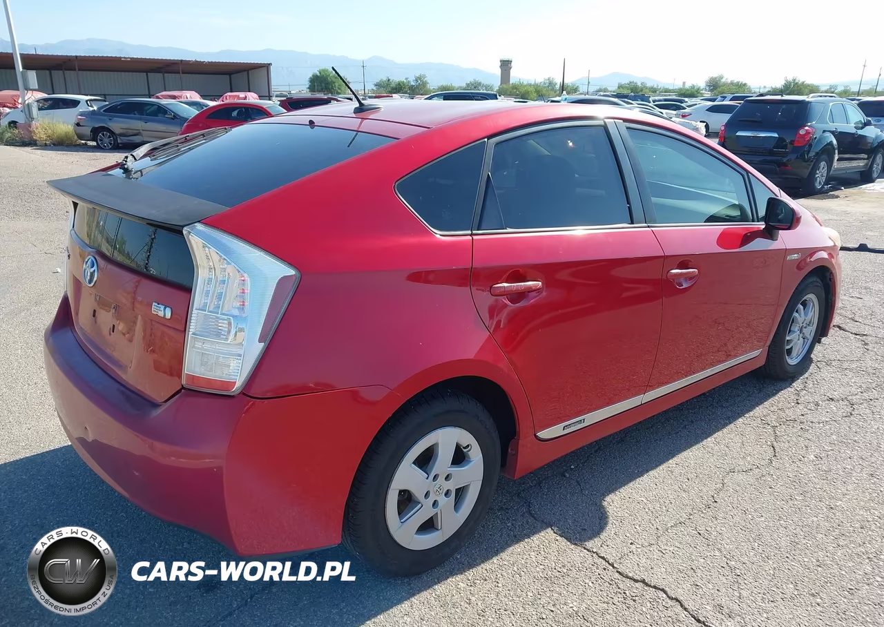 2010 Toyota Prius Iii VIN:JTDKN3DU5A0179338 - 4