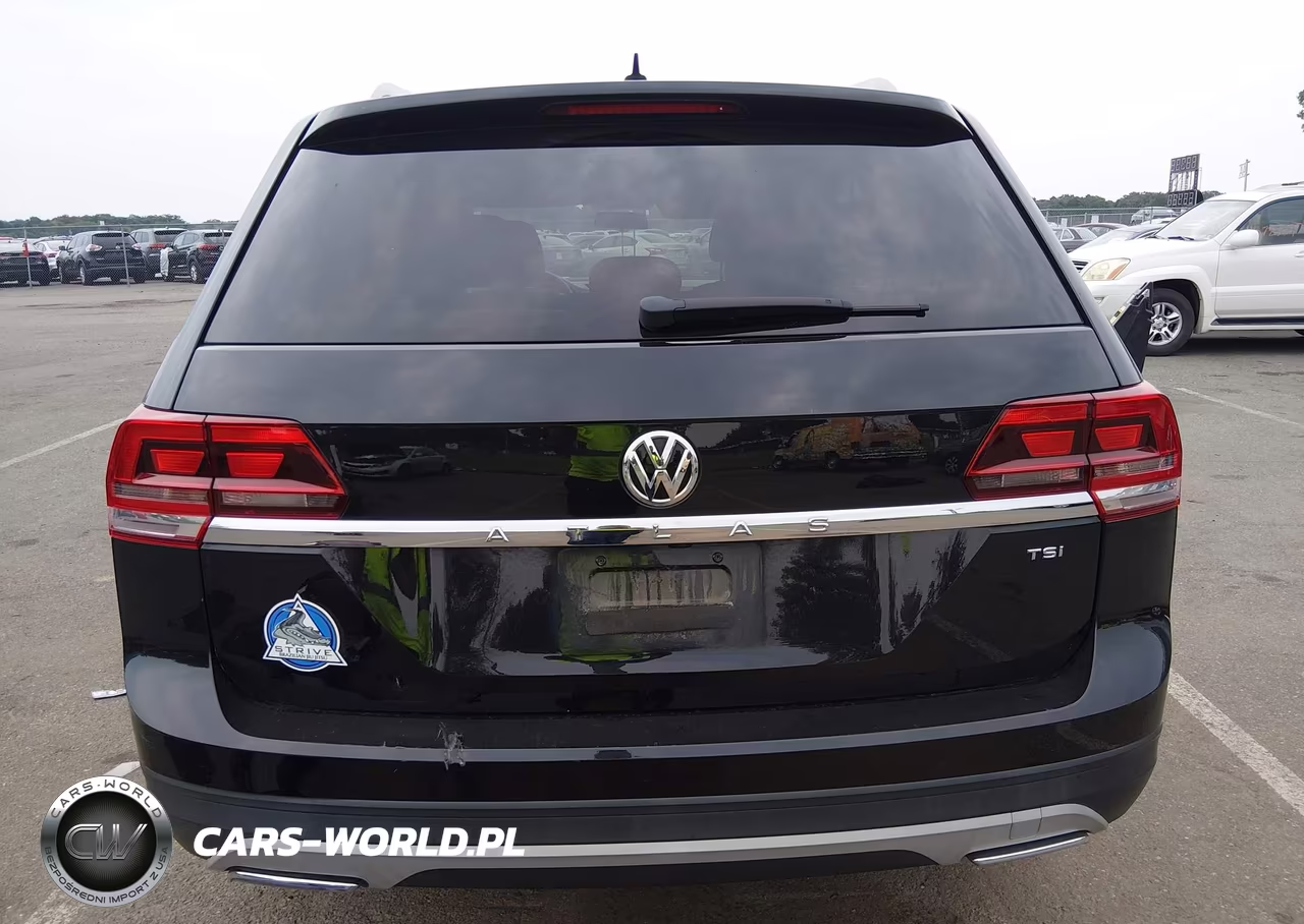 2018 Volkswagen Atlas 2.0T S VIN:1V2AP2CA1JC598288 - 16