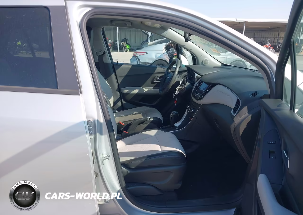 2021 Chevrolet Trax Fwd Lt VIN:KL7CJLSB0MB305810 - 5