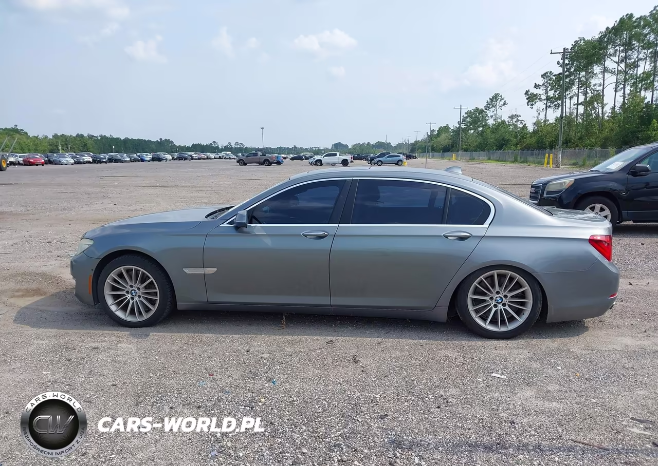 2014 BMW Alpina B7 VIN:WBAYE8C55ED134882 - 14