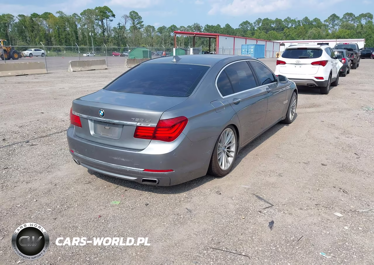 2014 BMW Alpina B7 VIN:WBAYE8C55ED134882 - 4