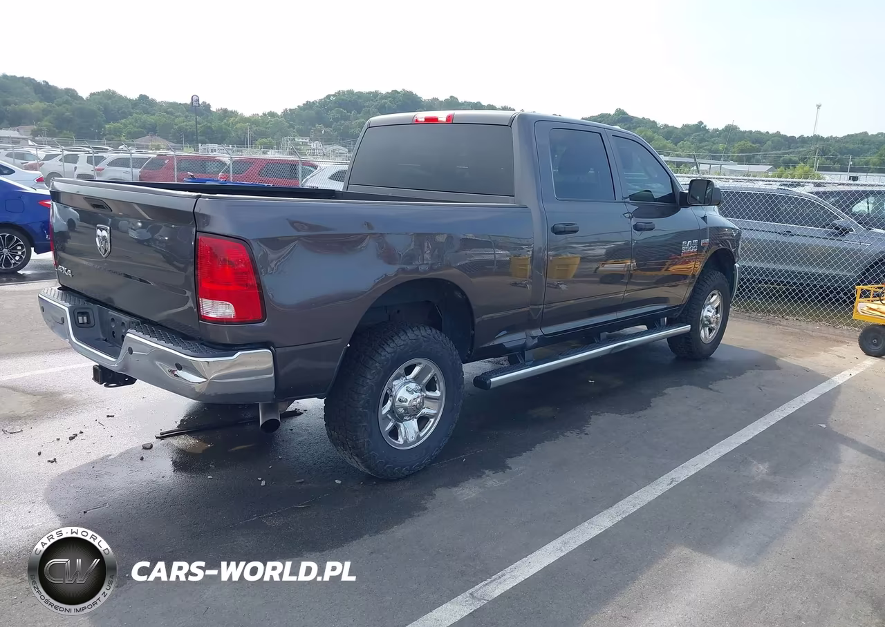 2018 Ram 3500 Tradesman 4X4 6'4 Box VIN:3C63R3CJ0JG397383 - 4