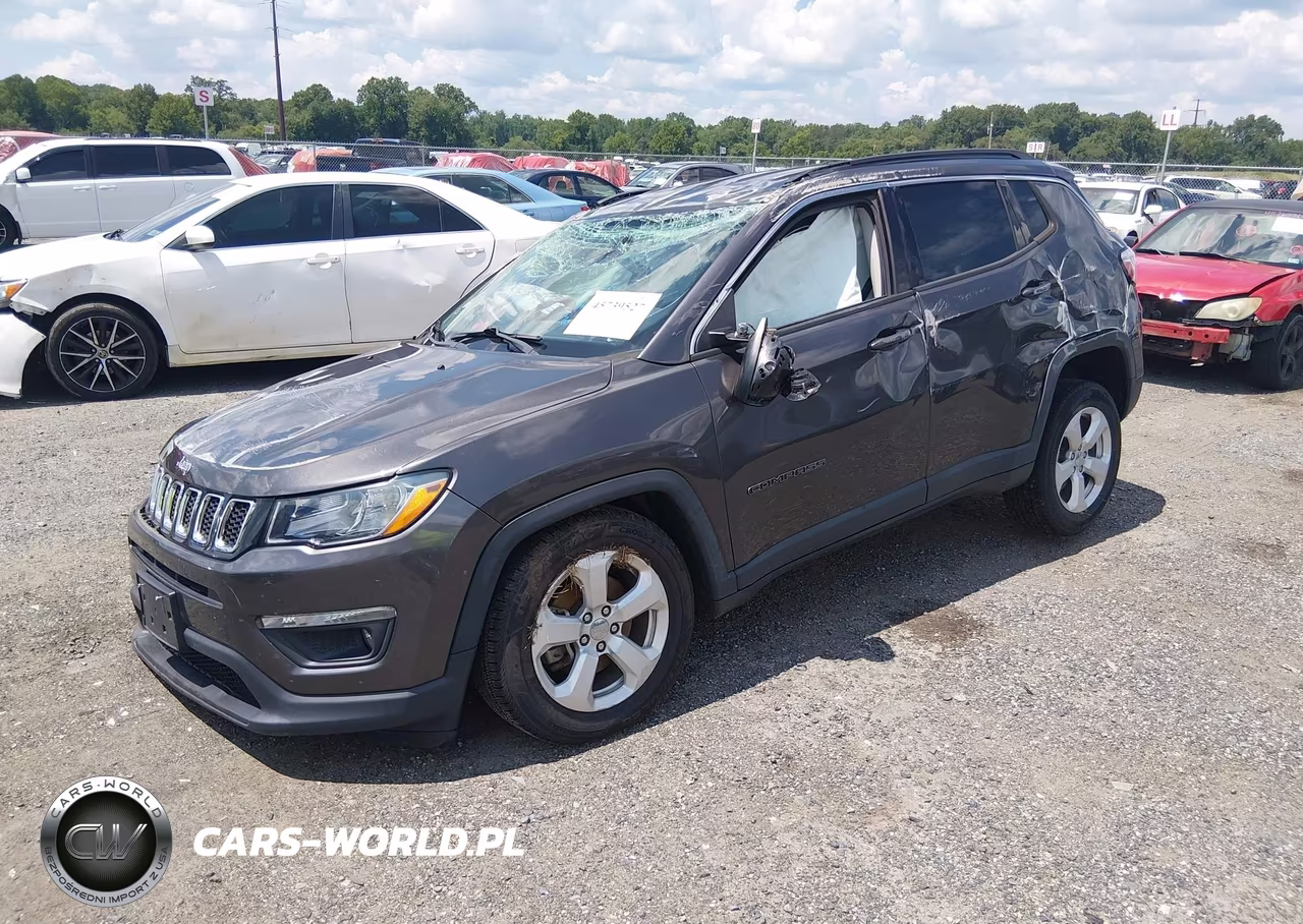 2019 Jeep Compass Latitude 4X4 VIN:3C4NJDBB1KT847236 - 2