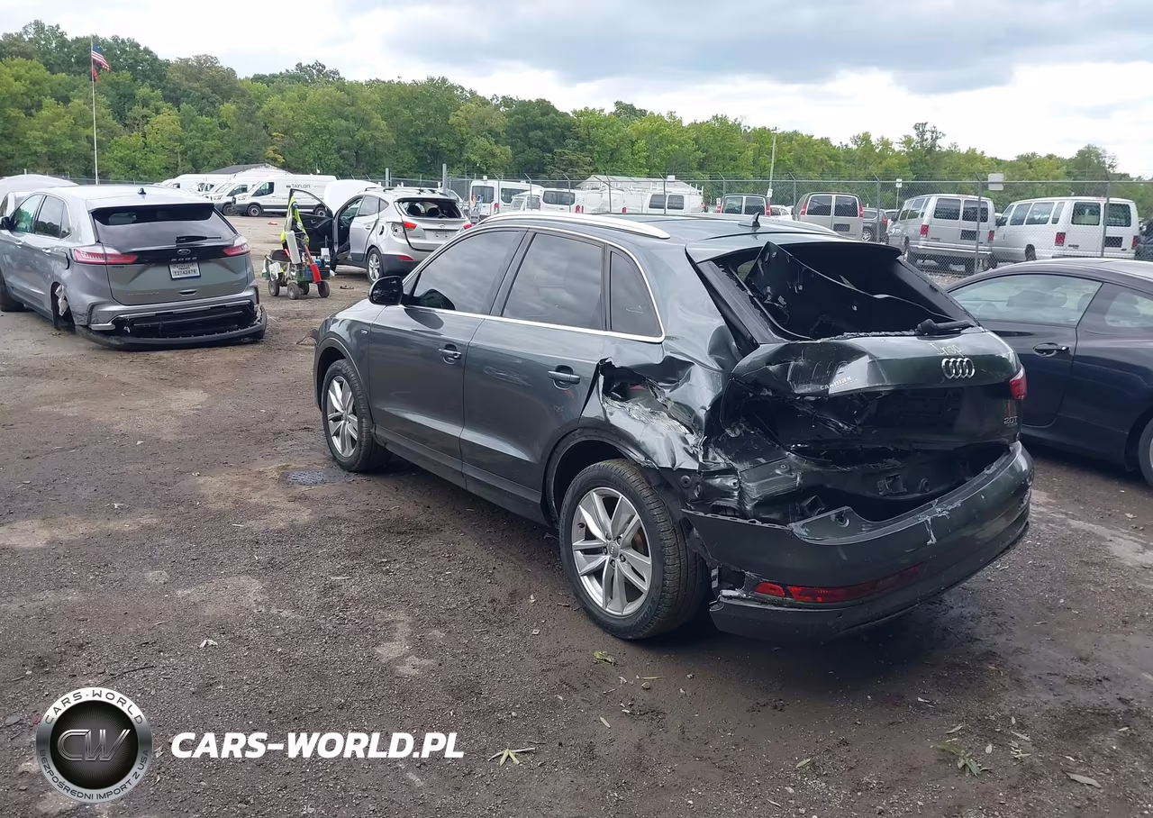 2018 Audi Q3 2.0T Premium-2.0T Sport Premium VIN:WA1JCCFS7JR002339 - 3
