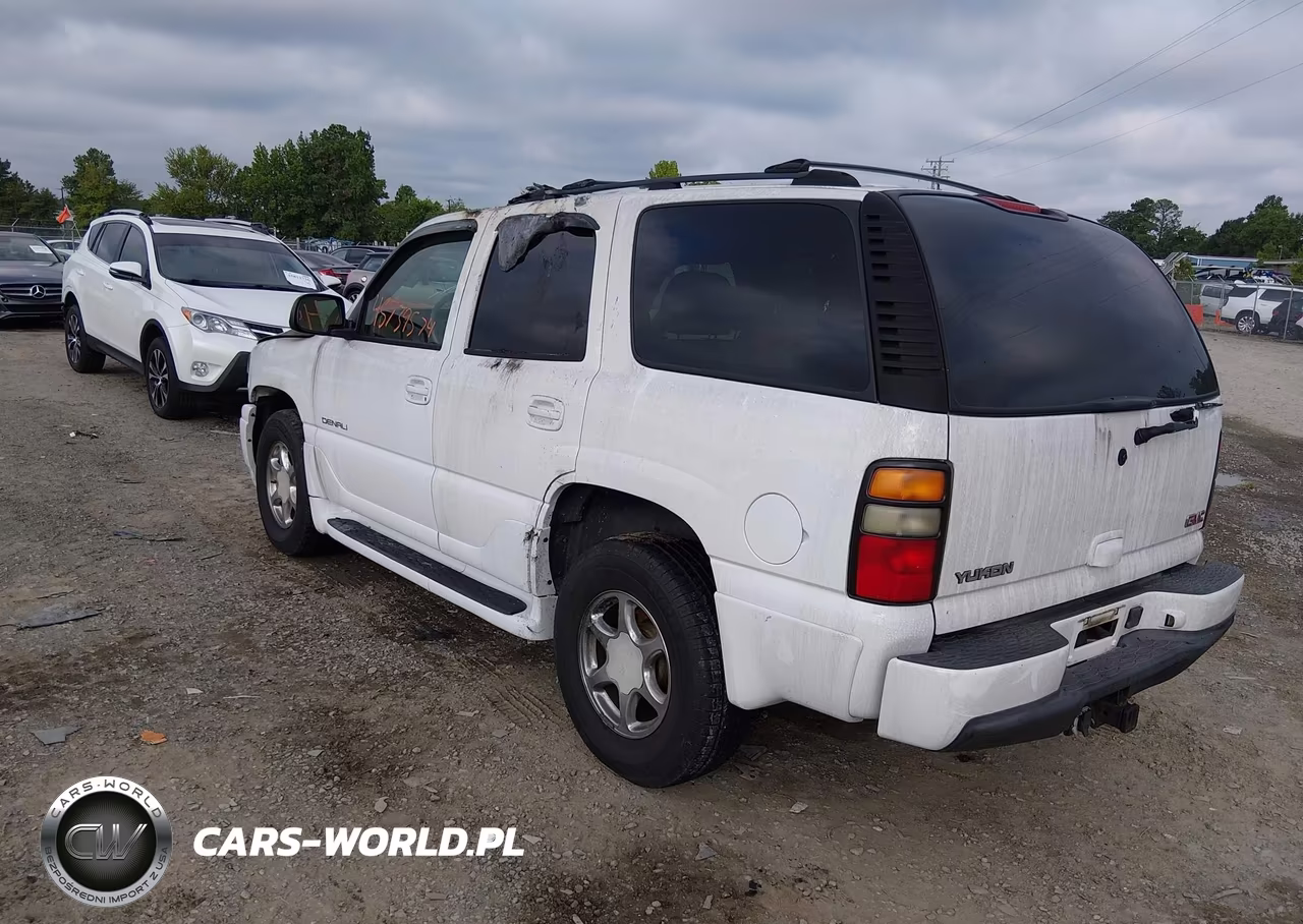 2004 GMC Yukon Denali VIN:1GKEK63U24J130934 - 3