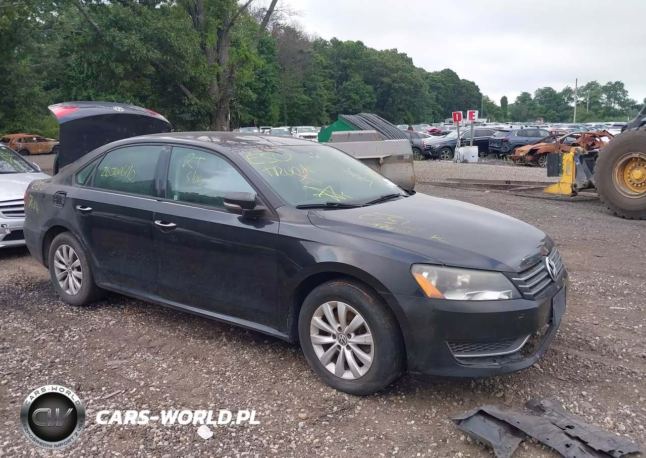 2013 Volkswagen Passat 2.5L S – zdjęcie 1 z 10