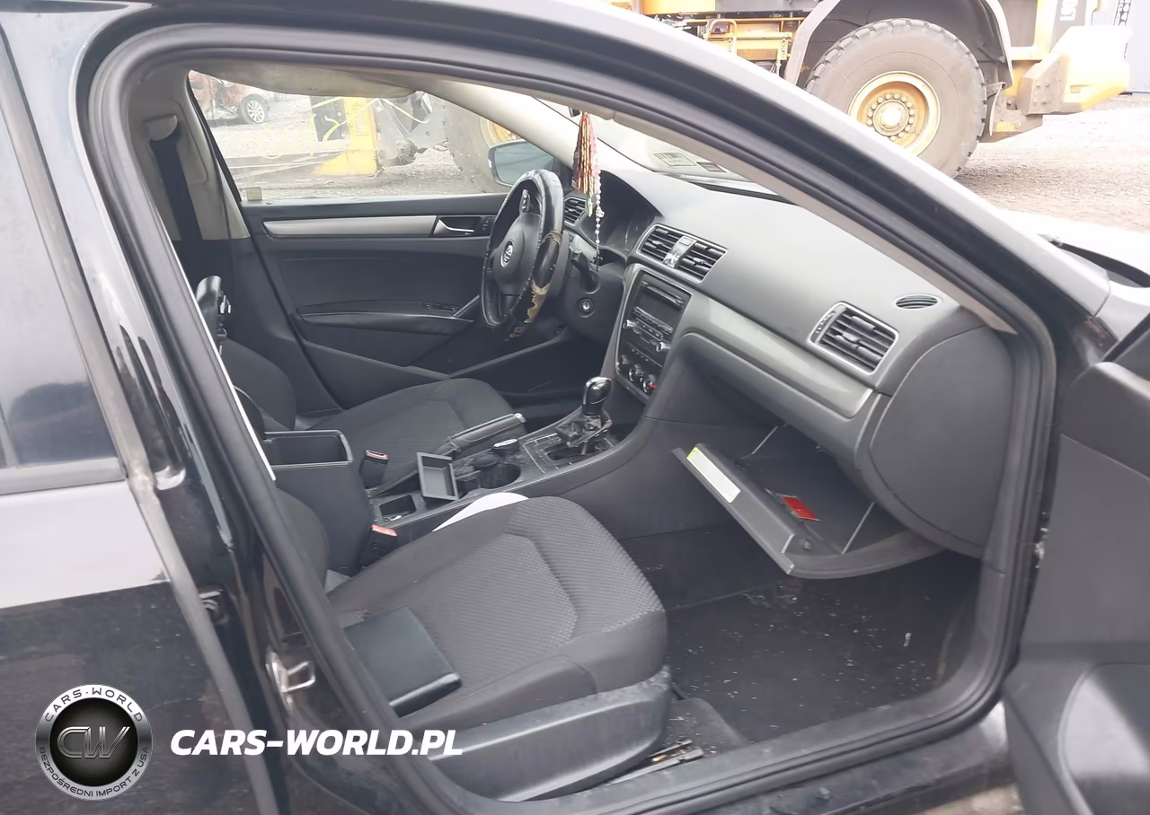 2013 Volkswagen Passat 2.5L S VIN:1VWAP7A31DC013908 - 5