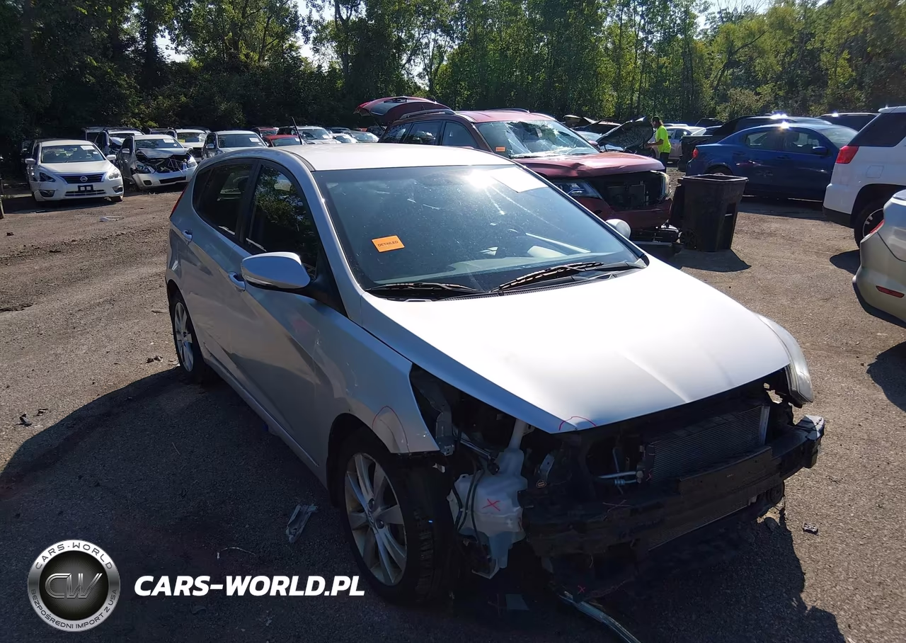 2013 Hyundai Accent Se – zdjęcie 1 z 17