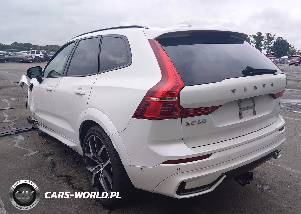 2022 Volvo Xc60 Recharge Plug-In Hybrid T8 Polestar Engineered Extended Range VIN:YV4H60DP1N1009376 - 3