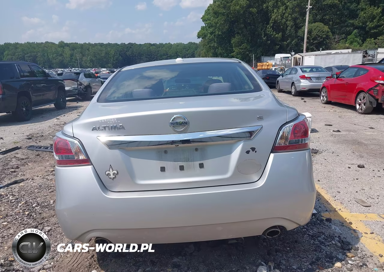2015 Nissan Altima 2.5 S VIN:1N4AL3APXFC132298 - 16