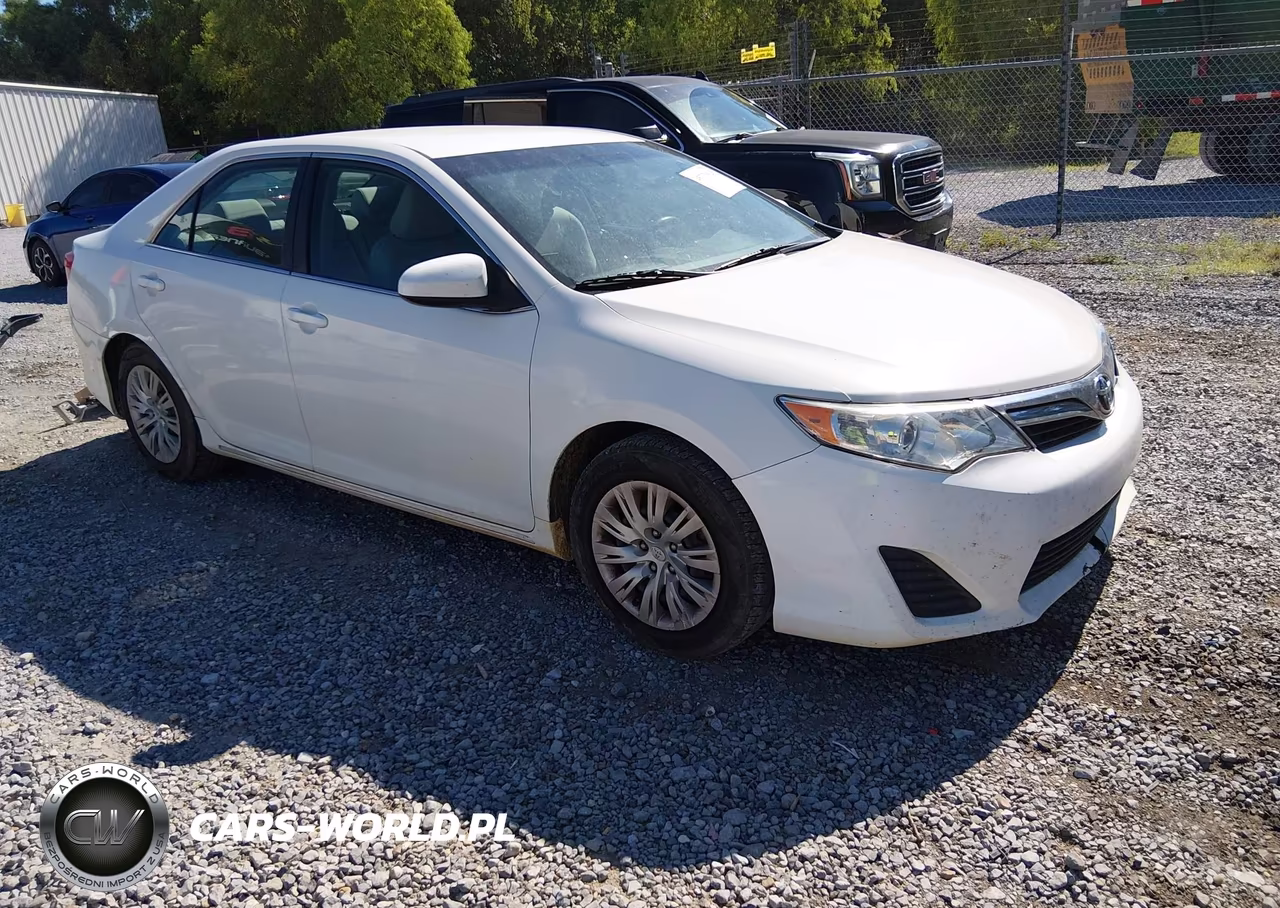 2014 Toyota Camry Le