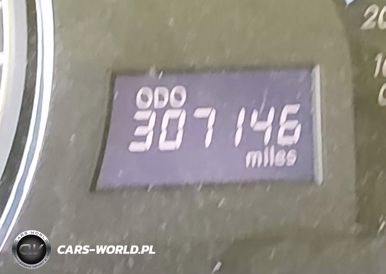 2014 Toyota Camry Le VIN:4T4BF1FK8ER403134 - 15