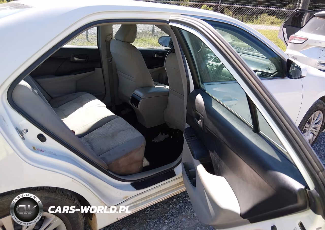 2014 Toyota Camry Le VIN:4T4BF1FK8ER403134 - 8