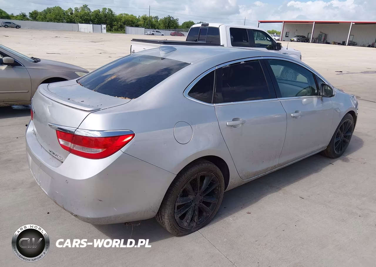 2017 Buick Verano Sport Touring VIN:1G4PR5SK7H4108227 - 4