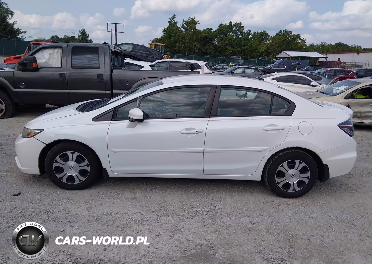 2014 Honda Civic Hybrid VIN:19XFB4F36EE000807 - 15