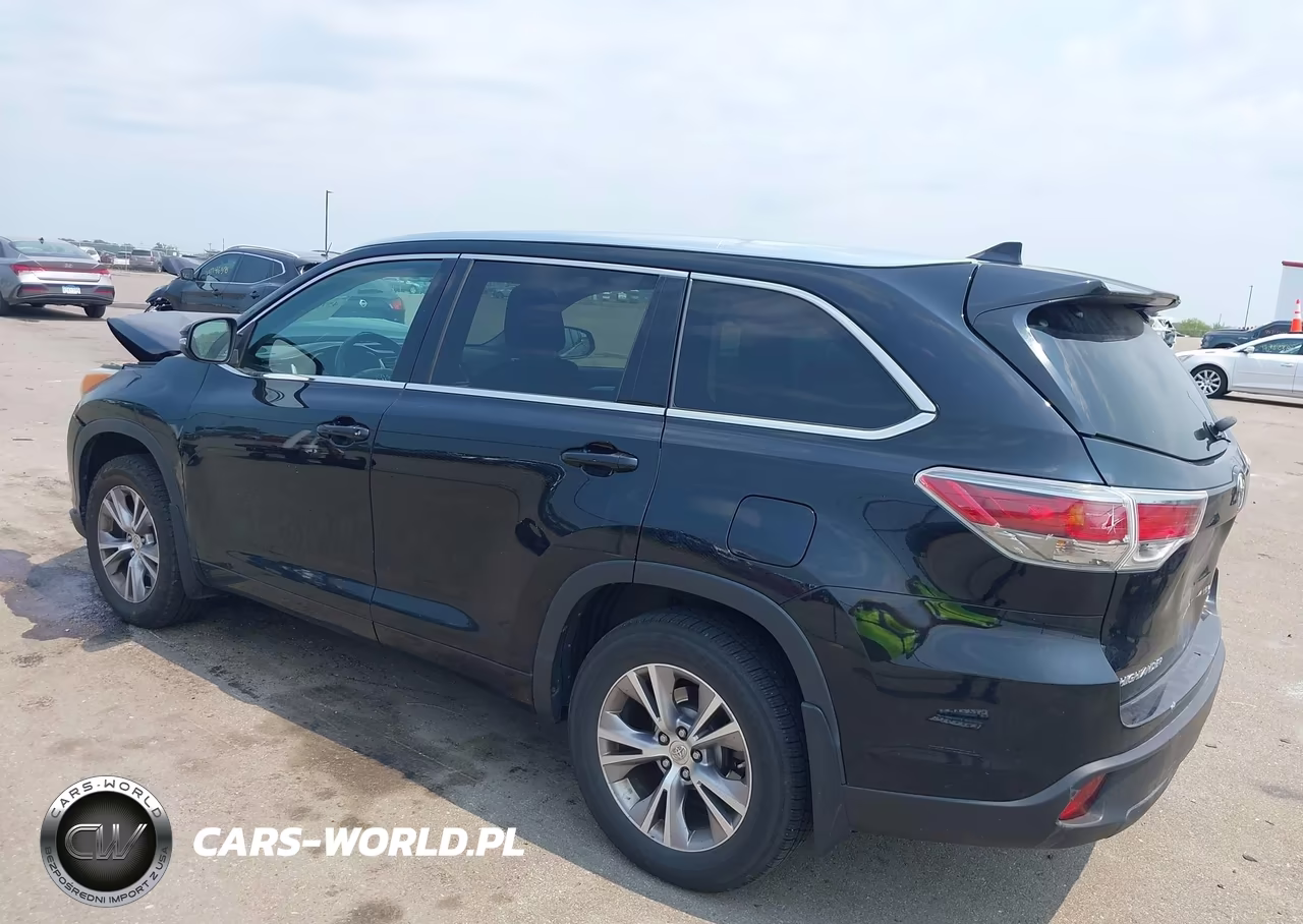 2015 Toyota Highlander Xle V6 VIN:5TDJKRFH9FS116318 - 3