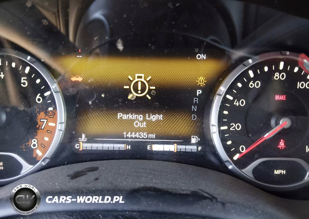 2016 Jeep Renegade Limited VIN:ZACCJBDT5GPD32157 - 14