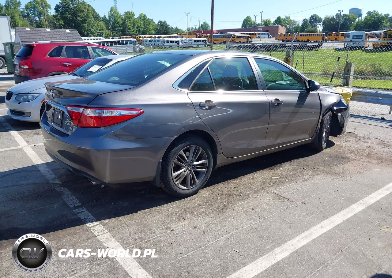 2017 Toyota Camry Le-Xle-Se-Xse VIN:4T1BF1FK7HU717274 - 4
