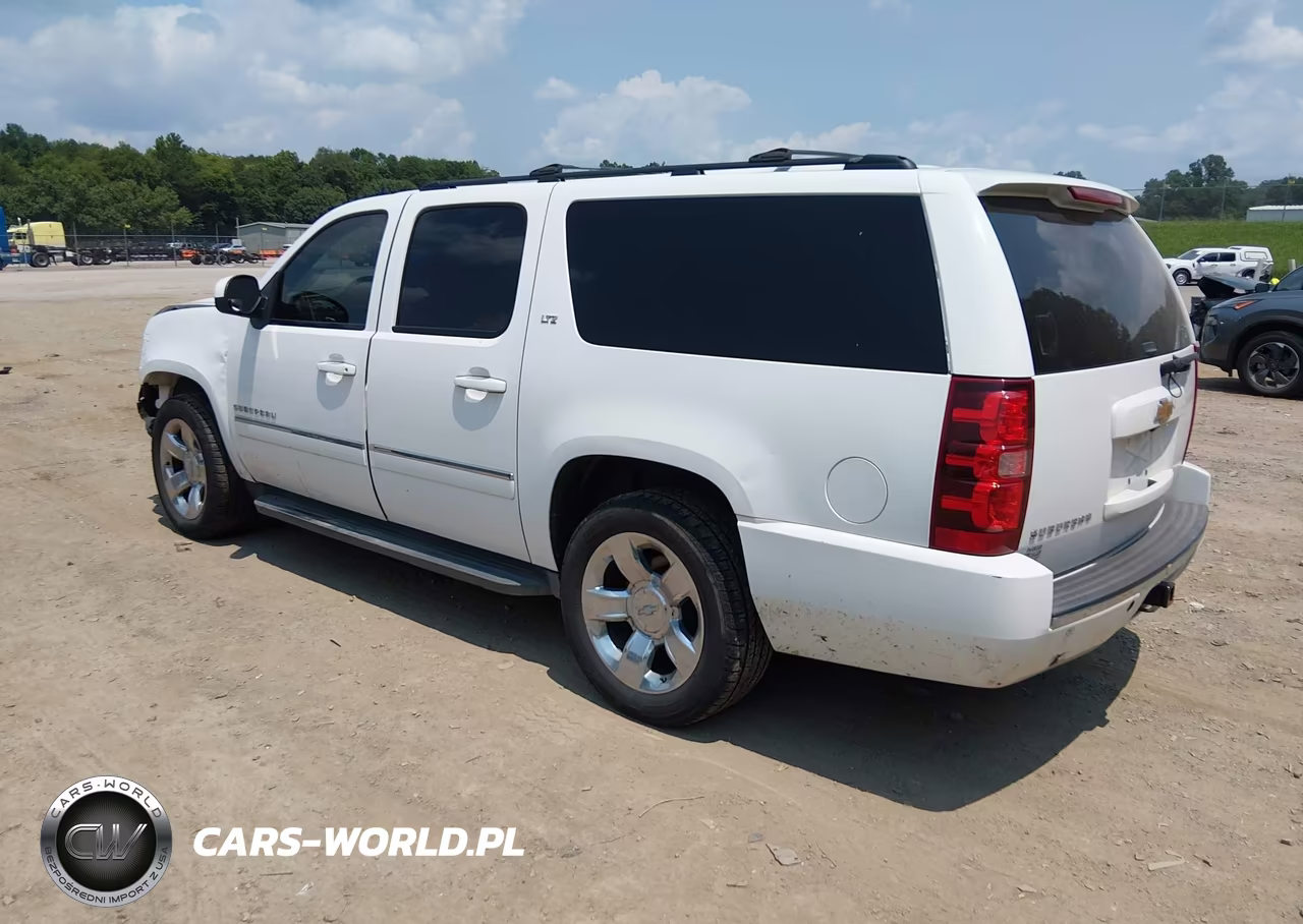 2013 Chevrolet Suburban Ltz VIN:1GNSKKE72DR135302 - 3