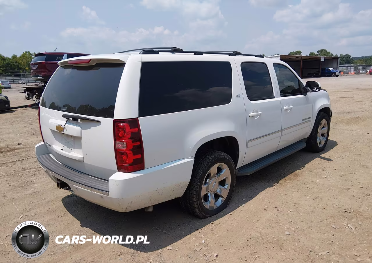 2013 Chevrolet Suburban Ltz VIN:1GNSKKE72DR135302 - 4