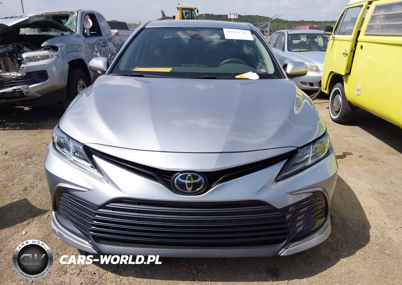 2022 Toyota Camry Le VIN:4T1C11AK8NU653591 - 13