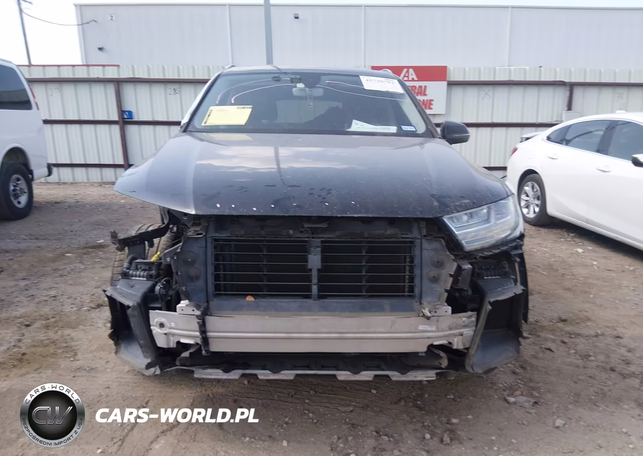 2017 Audi Q7 3.0T Premium VIN:WA1LAAF77HD013962 - 13