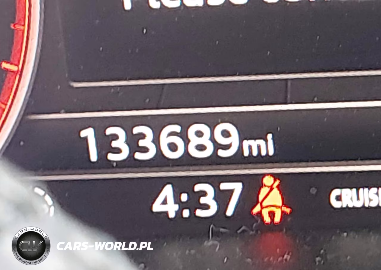 2017 Audi Q7 3.0T Premium VIN:WA1LAAF77HD013962 - 16
