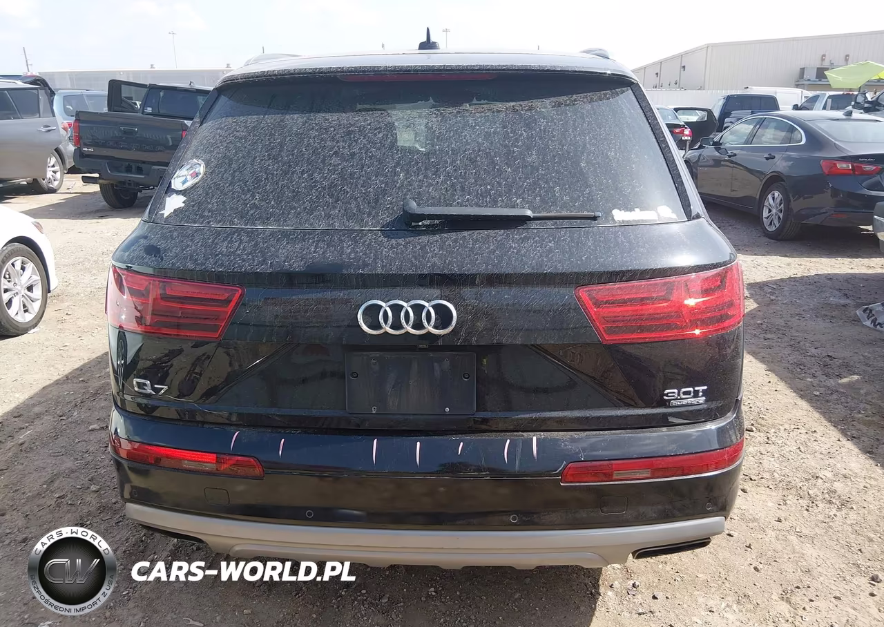 2017 Audi Q7 3.0T Premium VIN:WA1LAAF77HD013962 - 17