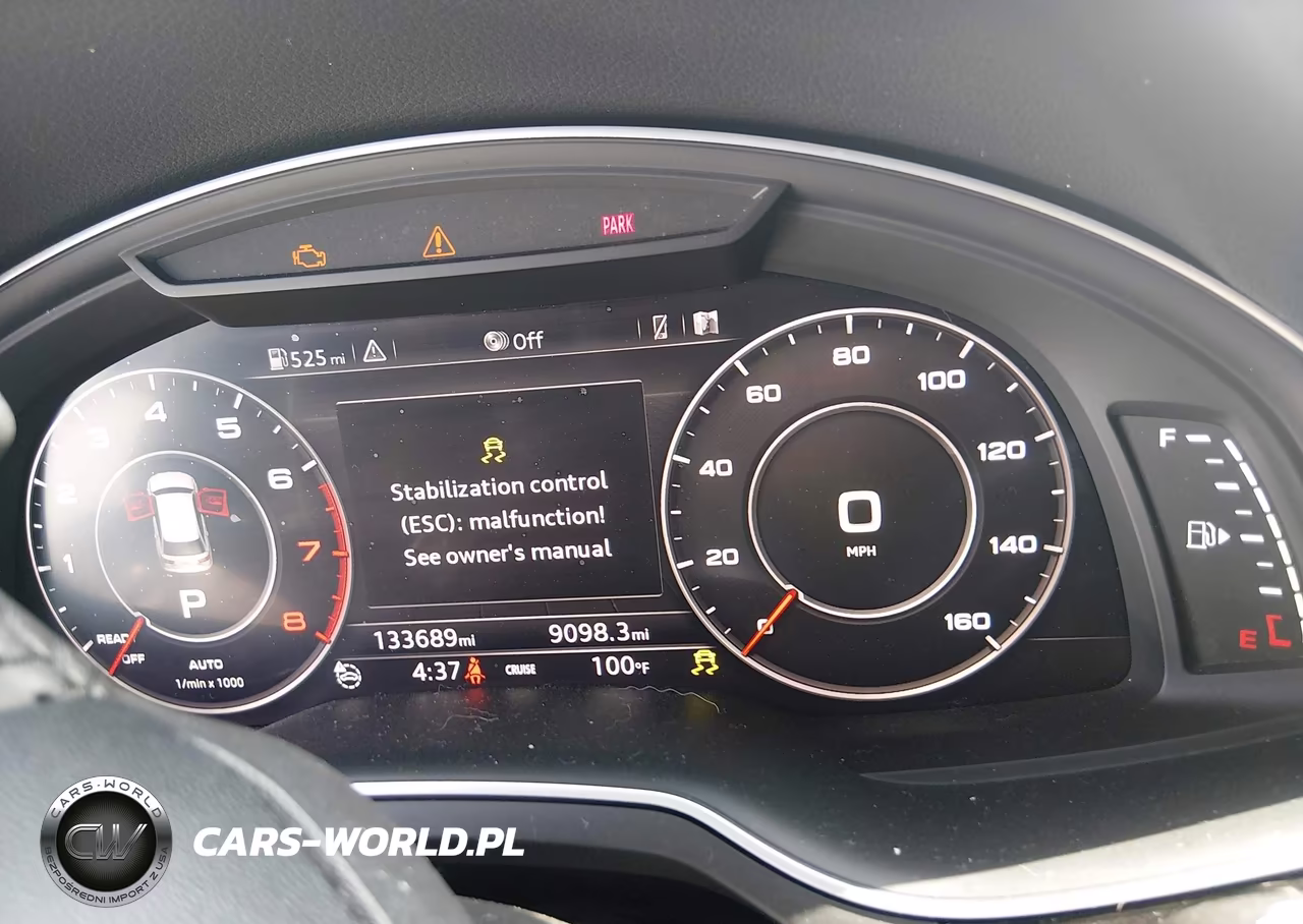 2017 Audi Q7 3.0T Premium VIN:WA1LAAF77HD013962 - 7