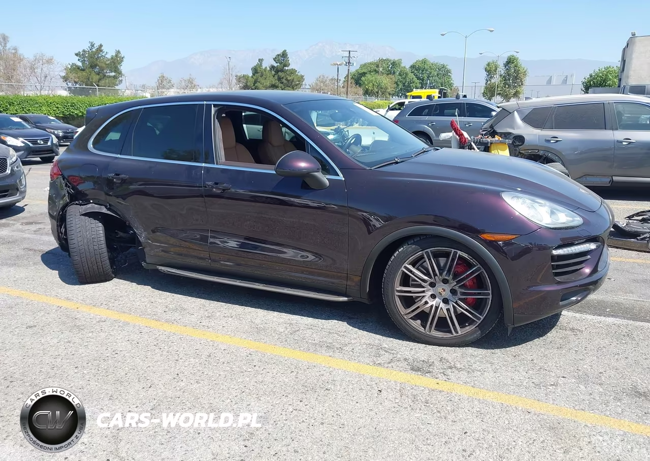 2012 Porsche Cayenne Turbo VIN:WP1AC2A21CLA83401 - 13
