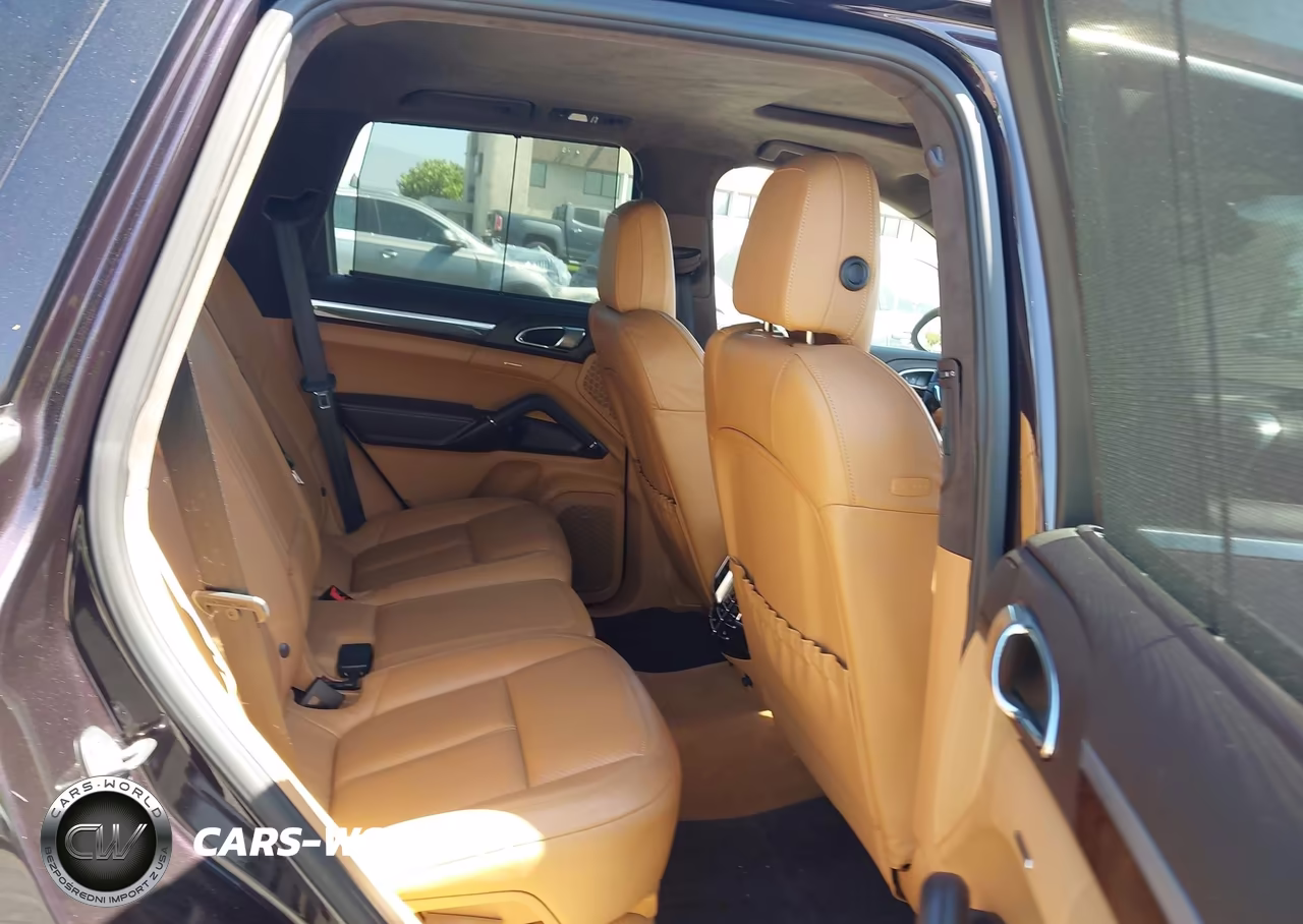 2012 Porsche Cayenne Turbo VIN:WP1AC2A21CLA83401 - 8