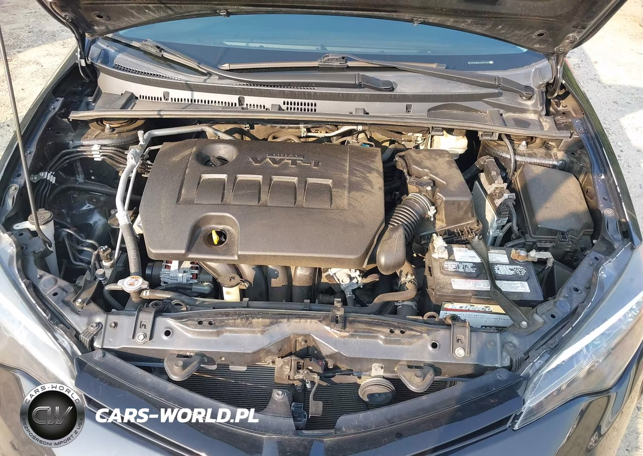 2018 Toyota Corolla Le VIN:5YFBURHE3JP814751 - 10