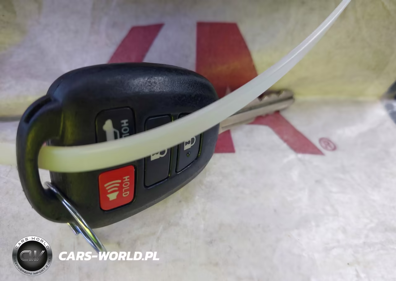 2018 Toyota Corolla Le VIN:5YFBURHE3JP814751 - 11