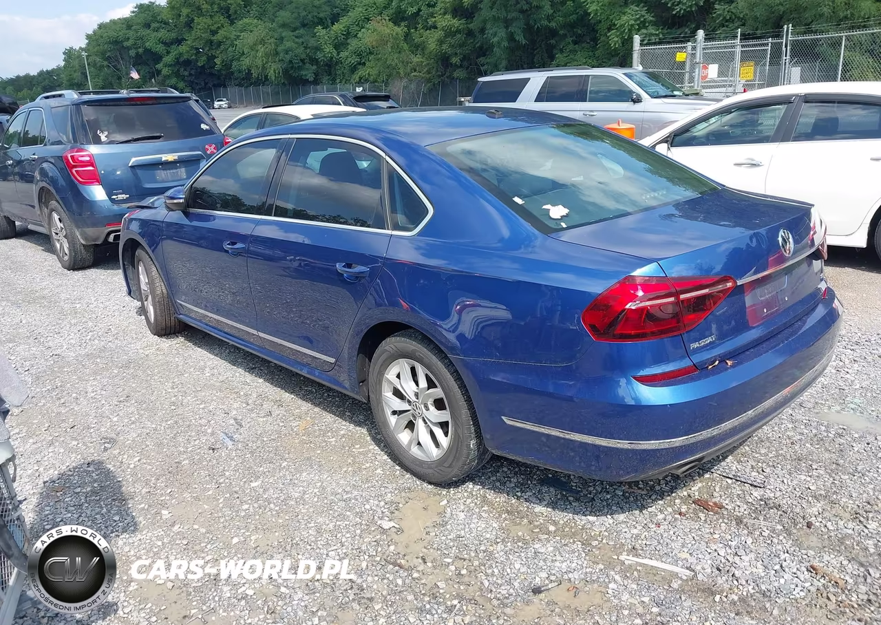 2017 Volkswagen Passat 1.8T S VIN:1VWAT7A33HC076042 - 3